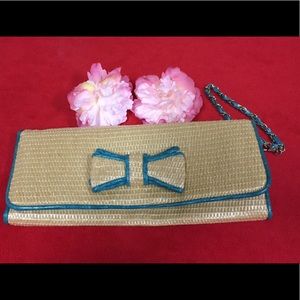 🌷Pre-loved 🌷Straw Woven Clutch/Wristlet🌷🌷